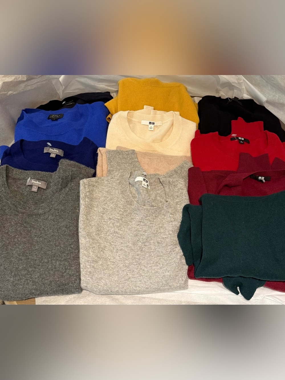 Lot of 11 Cashmere sweaters size Small